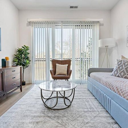 Modern Nashville Condo 5 Beds -3 Miles To Downtown ภายนอก รูปภาพ